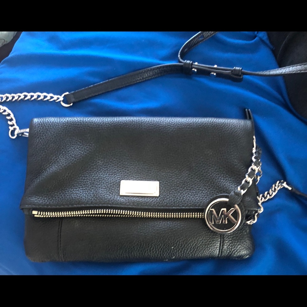 Black Michael Kors cross body purse with chain